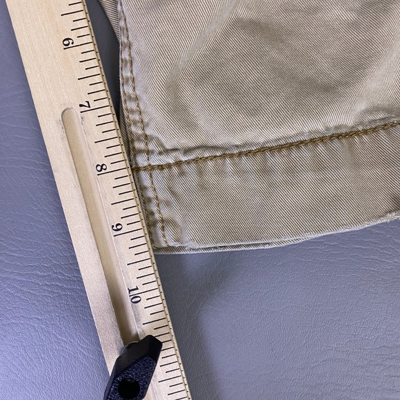 Y2K Old Navy Cargo Shorts Men's Size 32 Khaki Tan Cotton Relaxed Fit Utility* - Picture 10 of 15